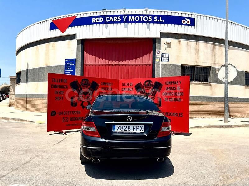 Usado Mercedes C320 Avantgarde 224 CV (164 kW) 2007 Negro Familiar
