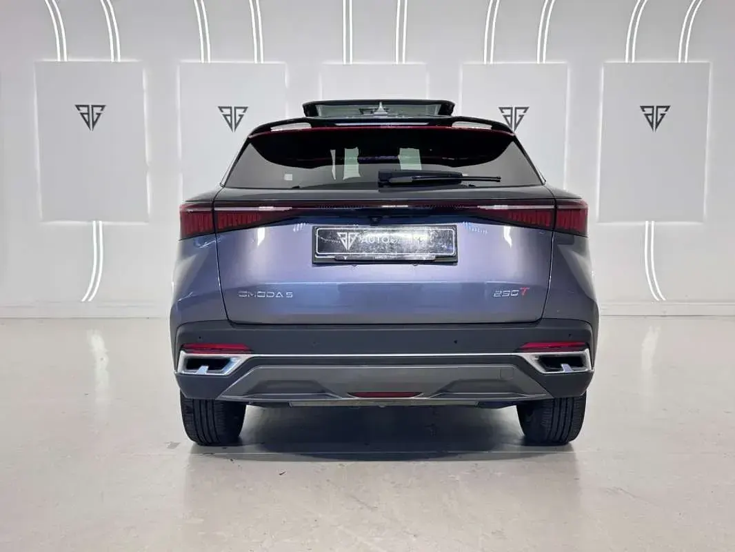 Usado Omoda 5 186 CV (136 kW) 2024 Gris SUV