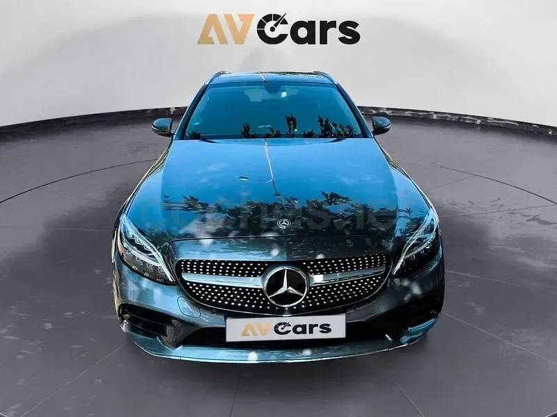Usado Mercedes C200 184 CV (135 kW) 2020 Gris / plata Familiar