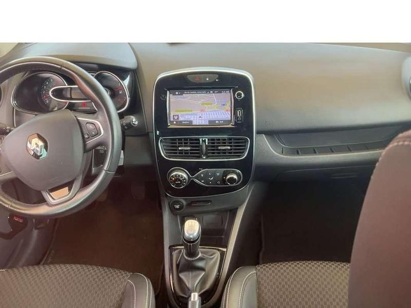 Usado Renault Clio IV Zen 90 CV (66 kW) 2018 Blanco Utilitario
