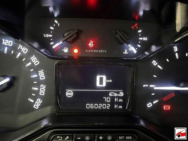 Usado Citroën C3 Feel 83 CV (61 kW) 2021 Gris / plata Utilitario