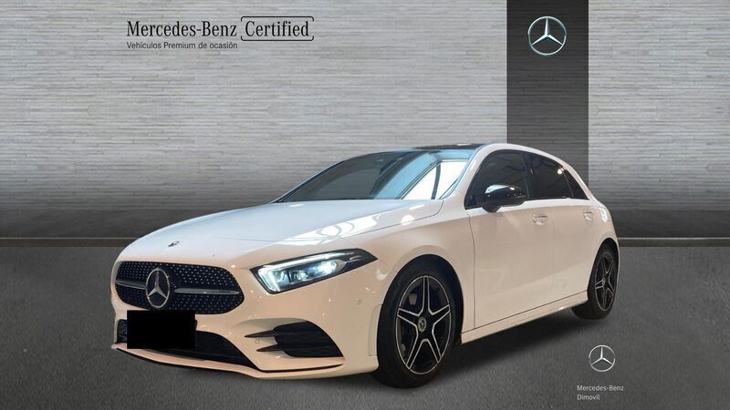 Blanco polar Usado 2023 Mercedes A200 AMG line Berlina | 35.900 € (Precio justo) - Imagen 1/4