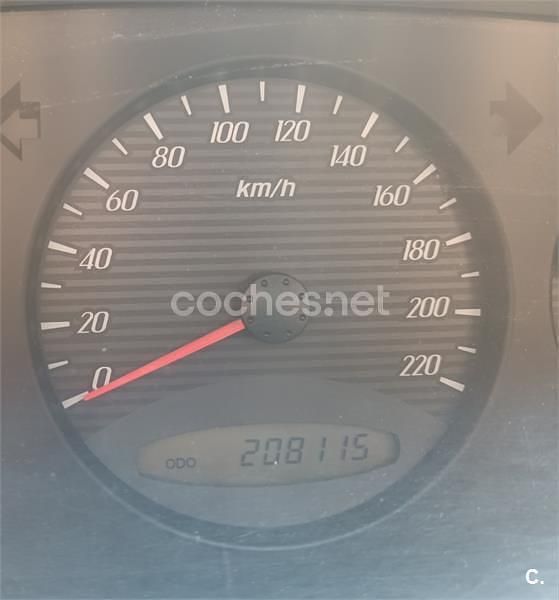 Usado Ssangyong (KGM) Kyron Limited 165 CV (121 kW) 2011 Negro SUV