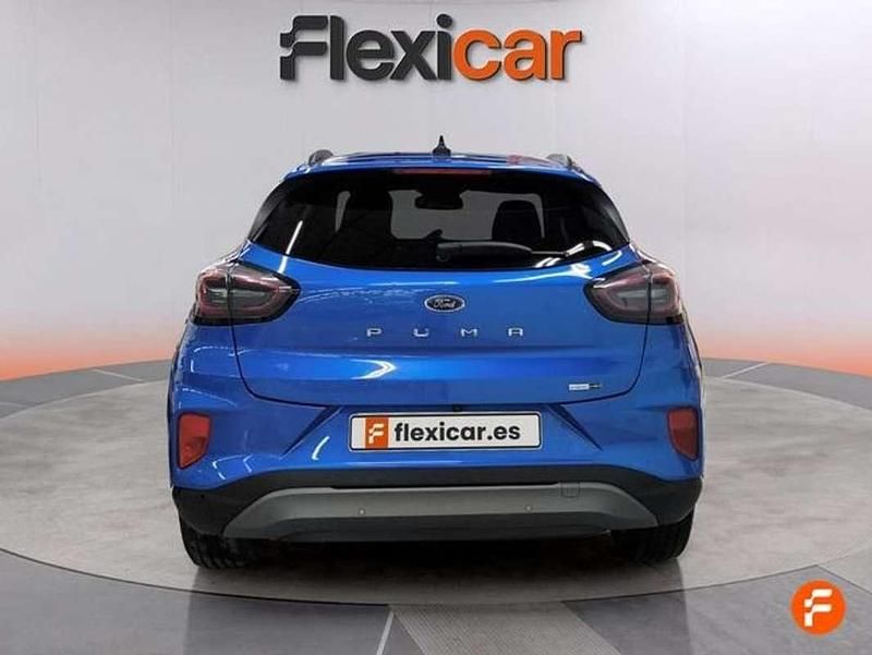 Usado Ford Puma Titanium 125 HP (91 kW) 2022 Azul SUV