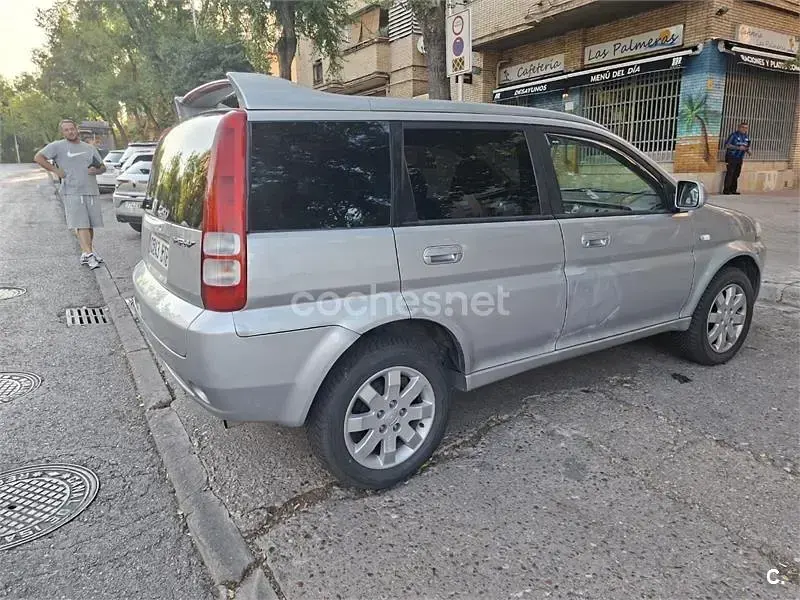 Usado Honda HR-V 124 CV (91 kW) 2002 Gris / plata SUV