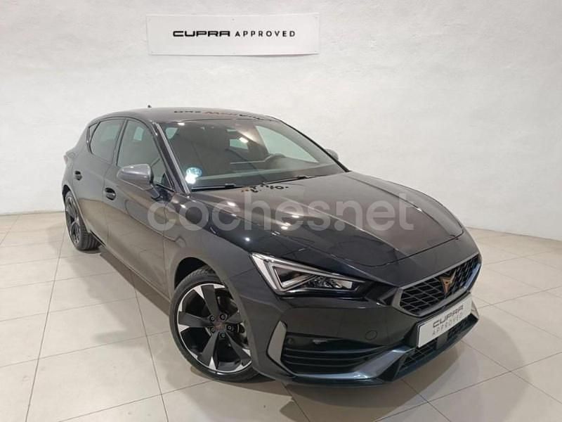 Negro Usado 2023 Cupra Leon Berlina | 26.900 € (Precio justo) - Imagen 1/4