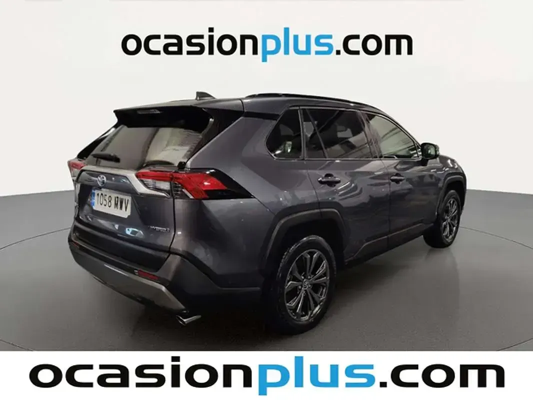 Używany Toyota RAV4 Hybrid Advance 218 KM (160 kW) 2024 Szary SUV