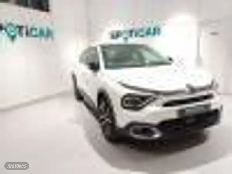 Usado Citroën e-C4 Shine 100 kW (136 CV) 2023 Blanco Berlina