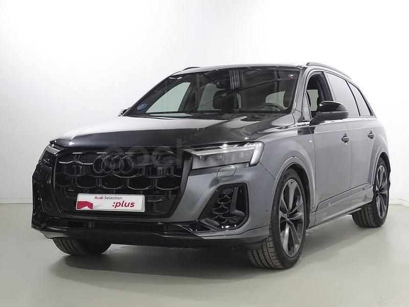 Usado Audi Q7 Premium 286 CV (210 kW) 2025 Gris / plata SUV