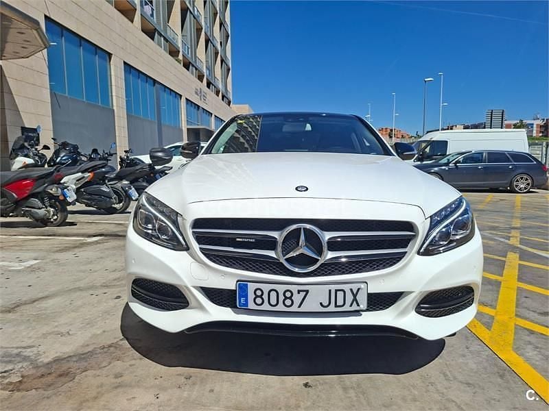 Usado Mercedes C220 AMG 170 CV (125 kW) 2016 Blanco Familiar