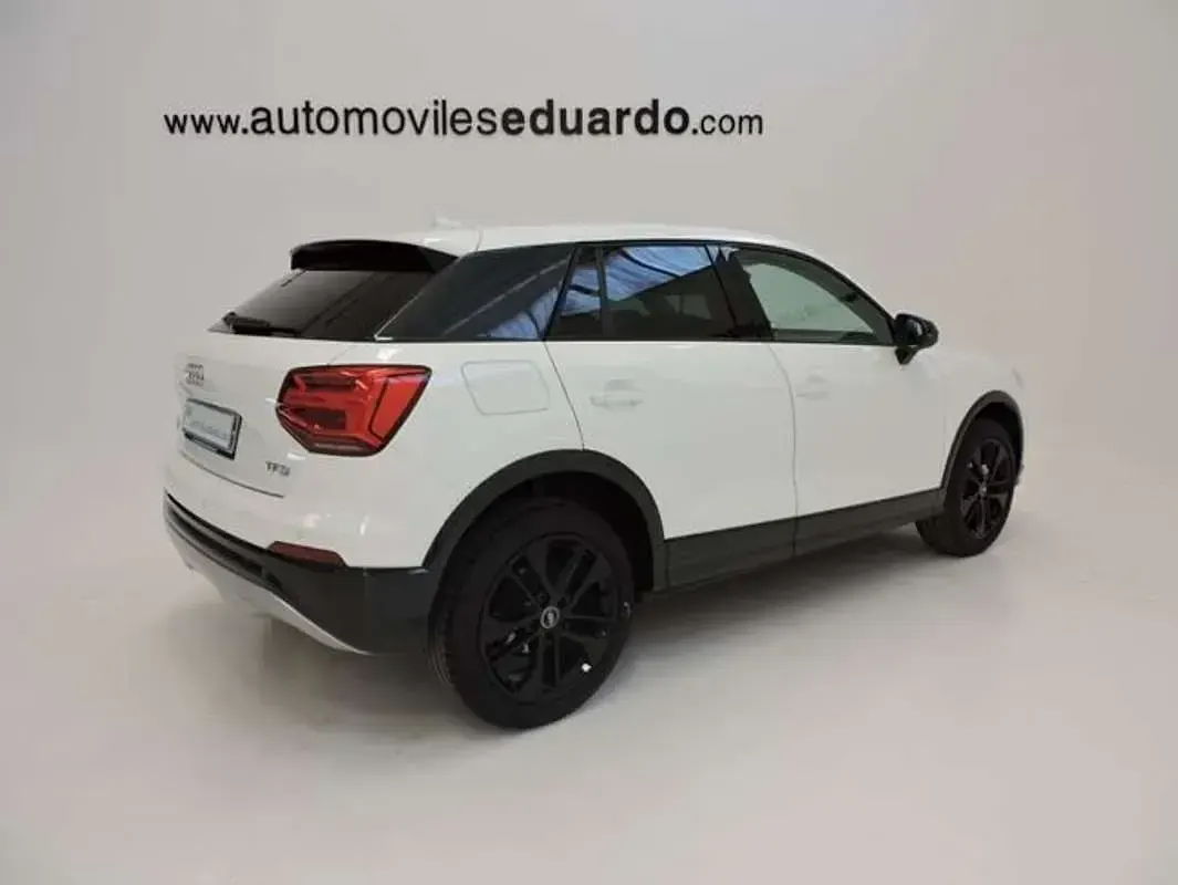 Usado Audi Q2 Design 150 CV (110 kW) 2018 Blanco SUV