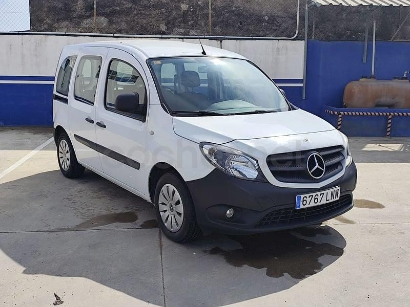 Usado Mercedes Citan 109 95 CV (69 kW) 2021 Blanco Familiar