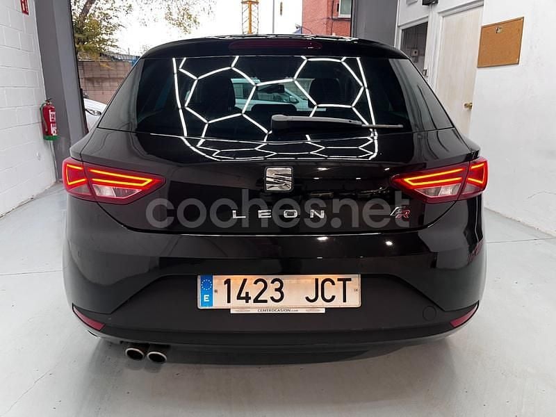 Usado Seat Leon FR 150 CV (110 kW) 2015 Negro Berlina