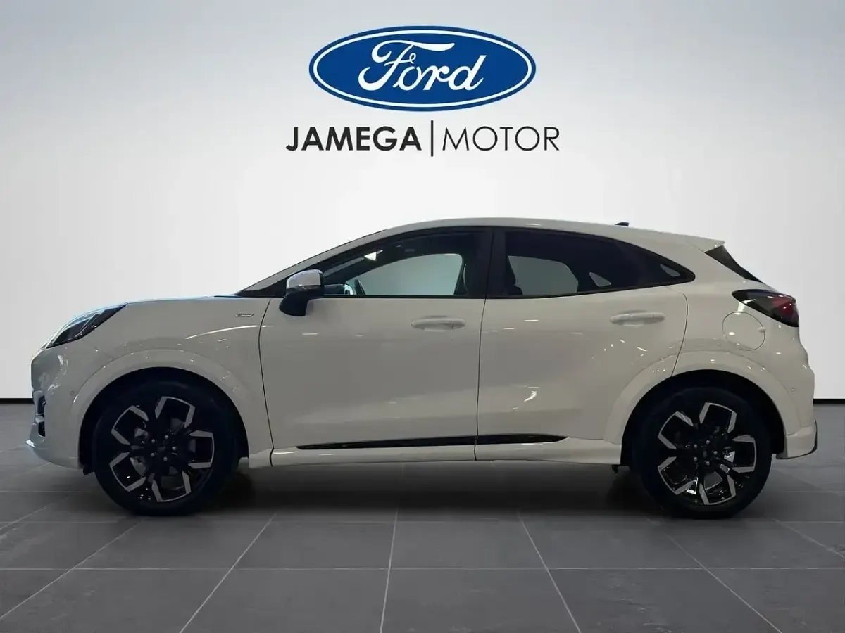 Usado Ford Puma ST-Line X 155 CV (114 kW) 2023 Blanco SUV