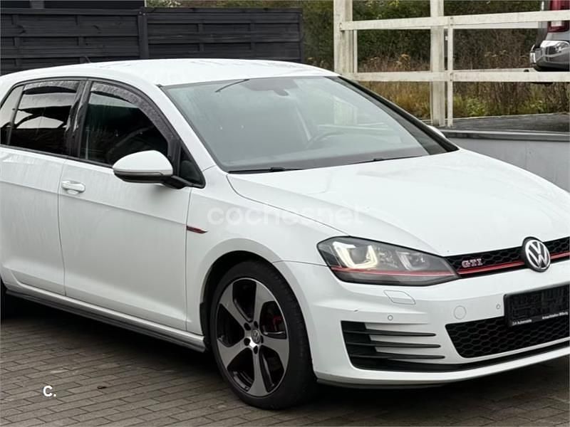 Usado VW Golf VII GTI 220 CV (161 kW) 2015 Blanco Berlina
