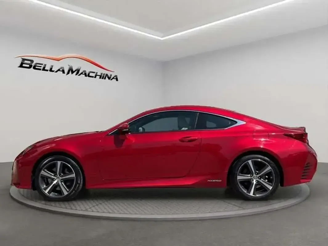 Usado Lexus RC300h Executive Line 223 CV (164 kW) 2018 Rojo Coupe