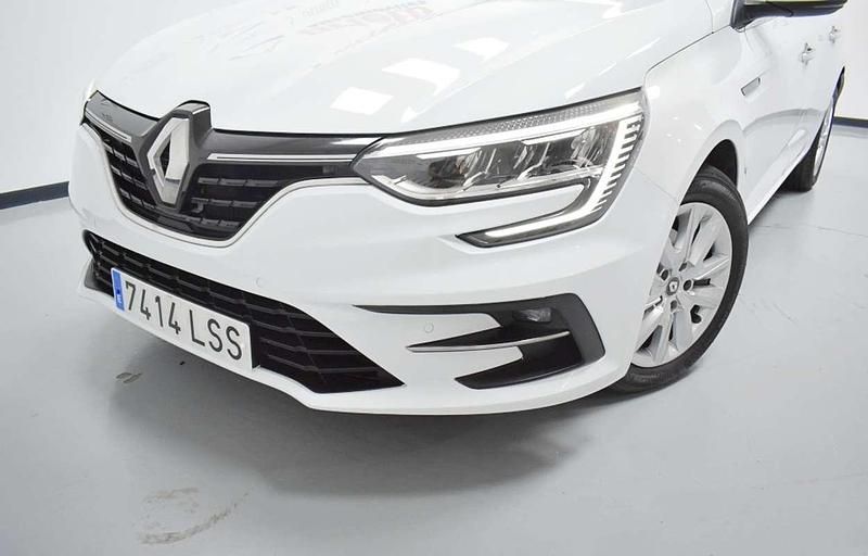 Usado Renault Mégane IV Business 116 CV (85 kW) 2021 Blanco Utilitario