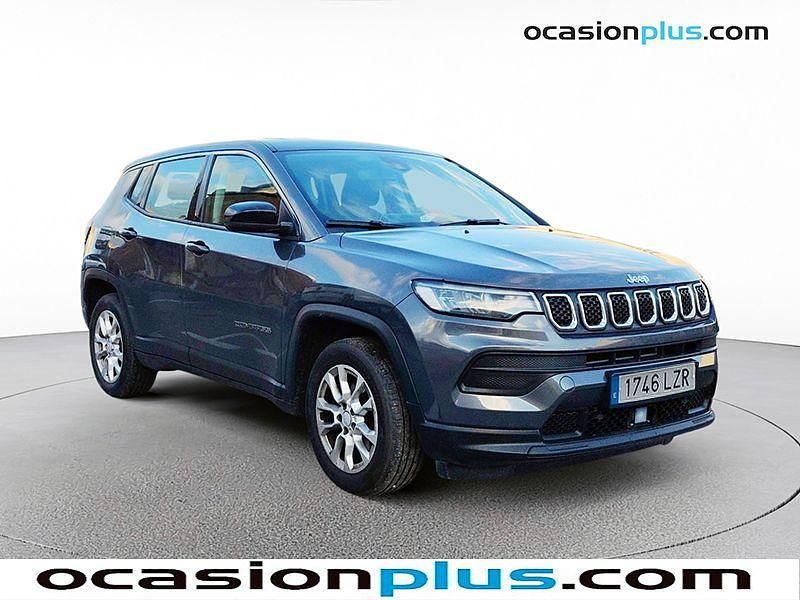 Usado Jeep Compass Longitude 131 CV (96 kW) 2022 Gris SUV