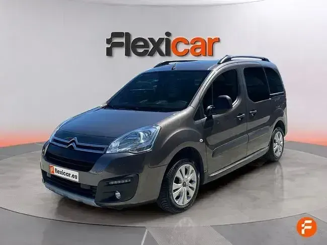 Usado Citroën Berlingo 120 CV (88 kW) 2018 Marrón Monovolumen