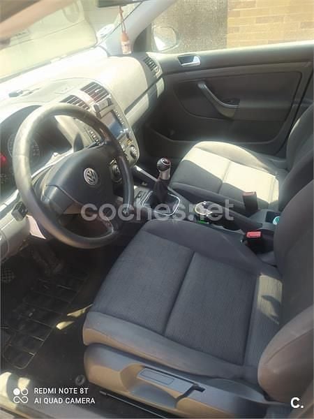 Negro Usado 2006 VW Golf V Highline Berlina | 4000 € (Precio justo) - Imagen 1/4