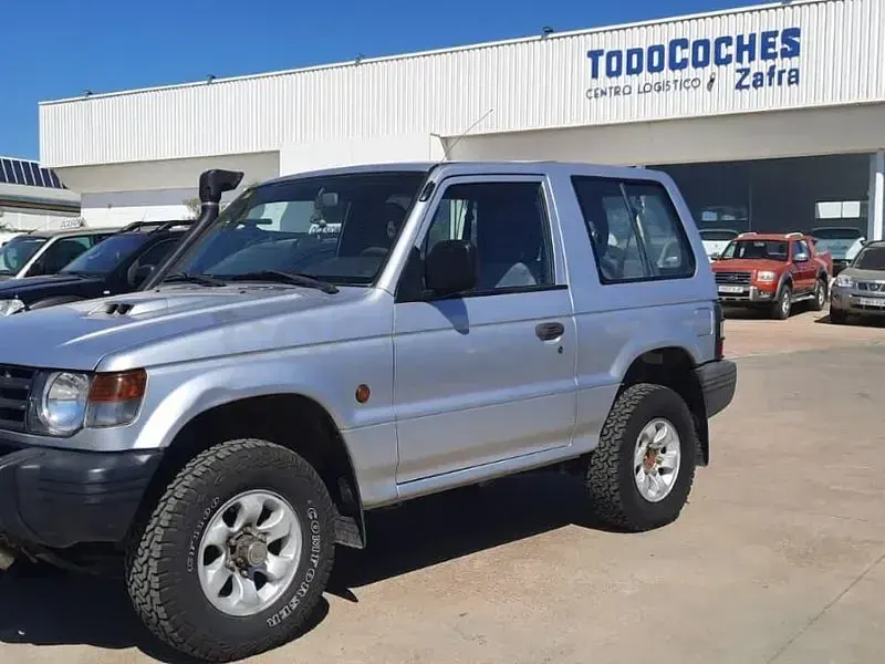 Usado Galloper Exceed 115 CV (84 kW) 2004 Gris / plata SUV