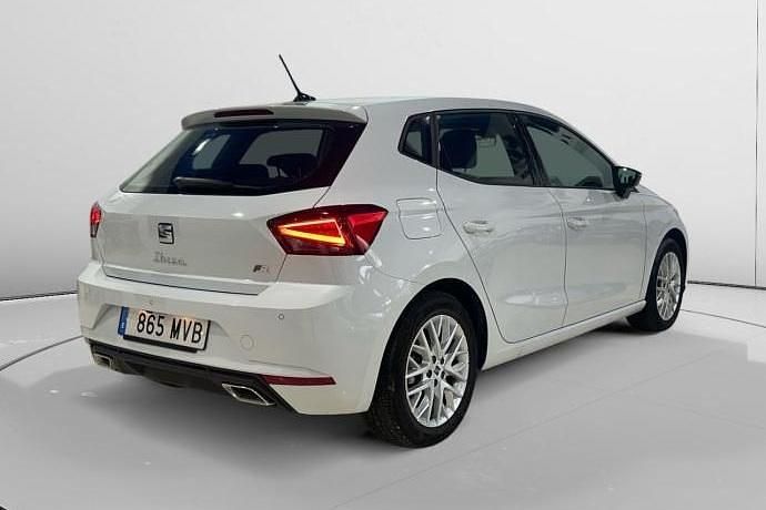 Usado Seat Ibiza FR 115 CV (84 kW) 2024 Utilitario