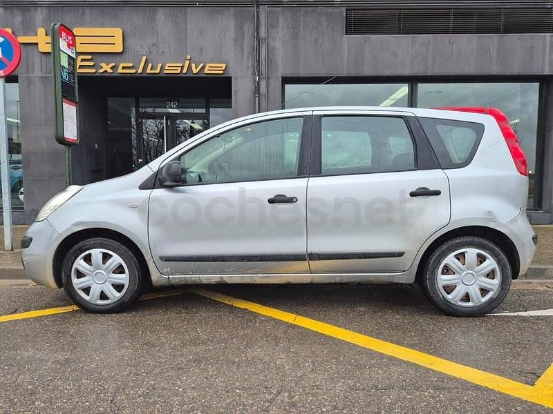 Usado Nissan Note Visia 88 CV (64 kW) 2007 Gris / plata Utilitario