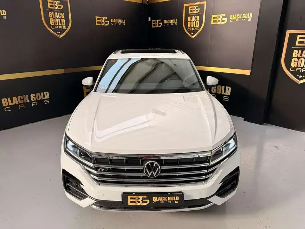 Usado VW Touareg R-line 230 CV (169 kW) 2021 Blanco SUV