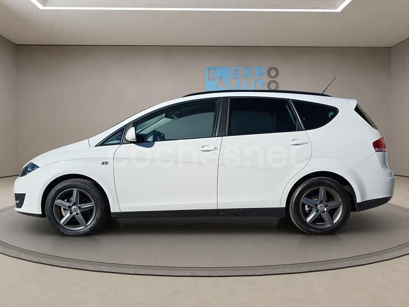 Usado Seat Altea XL I-Tech 105 CV (77 kW) 2015 Blanco Monovolumen