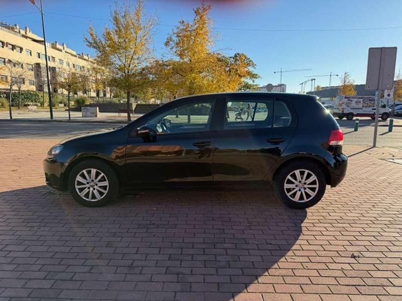 Usado VW Golf VI Advance 105 CV (77 kW) 2010 Negro Utilitario