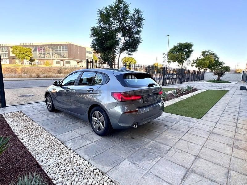 Usado BMW 116 116 HP (85 kW) 2022 Azul Citadino
