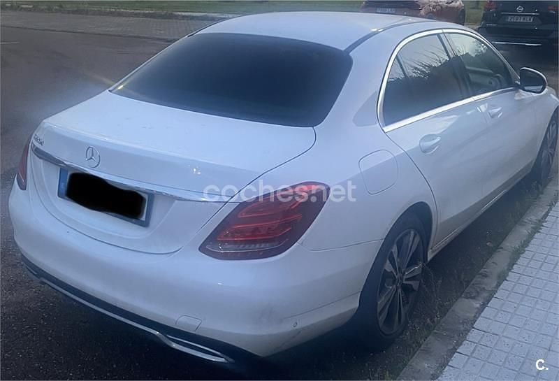Usado Mercedes C220 170 HP (125 kW) 2018 Branco Sedan