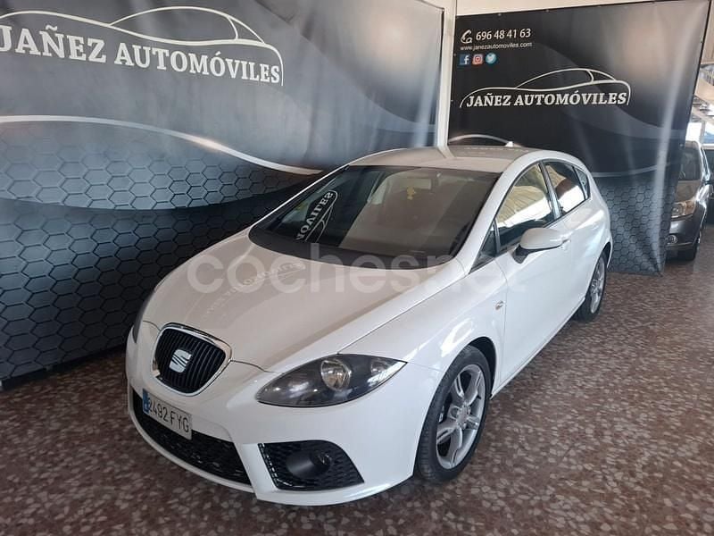 Usado Seat Leon FR 170 CV (125 kW) 2007 Blanco Berlina