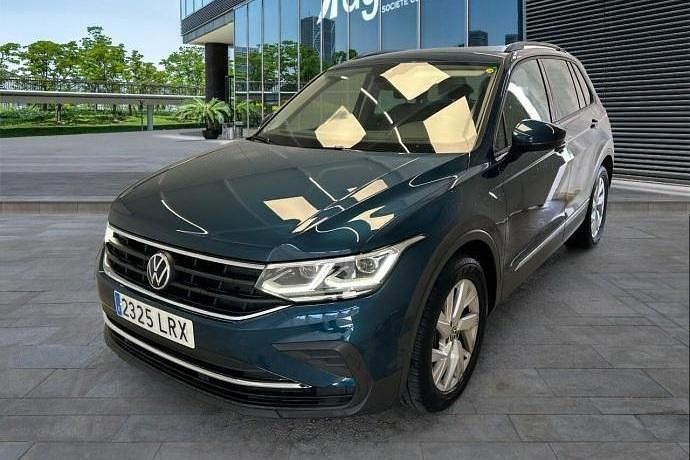 Usado 2021 VW Tiguan Life SUV | 24.500 € (Buen precio) - Imagen 1/4