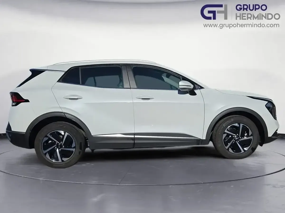 Usado Kia Sportage 230 CV (169 kW) 2024 Blanco SUV