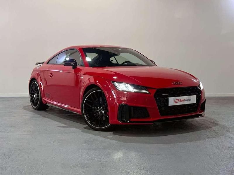 Rojo Usado 2022 Audi TT Exclusive Coupe | 53.390 € (Un poco caro) - Imagen 1/4