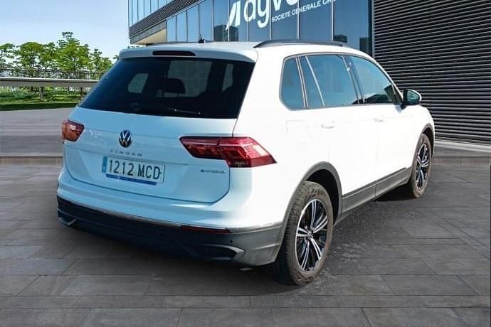 Usado VW Tiguan Life 245 CV (180 kW) 2022 SUV