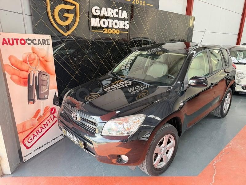 Usado Toyota RAV4 Executive 136 CV (100 kW) 2007 Negro SUV