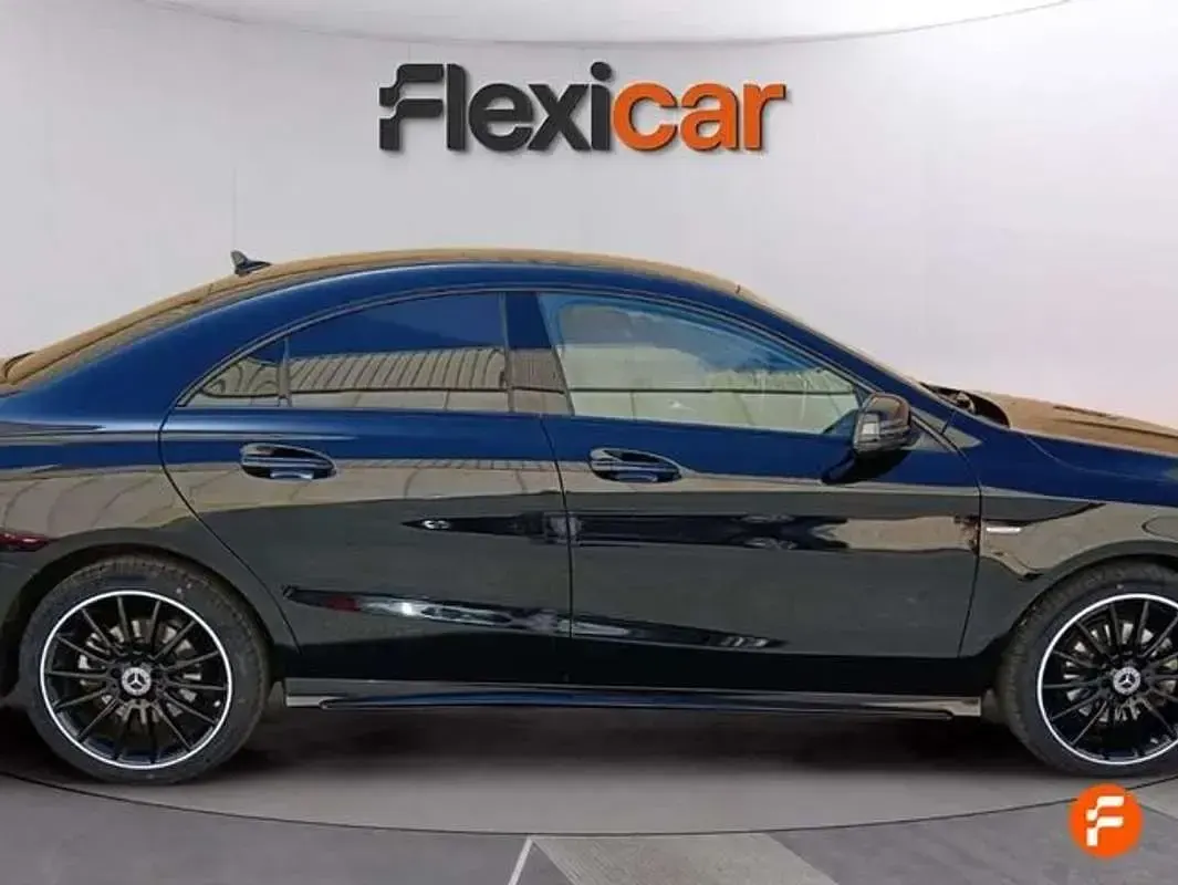 Usado Mercedes CLA200 136 CV (100 kW) 2019 Negro Coupe