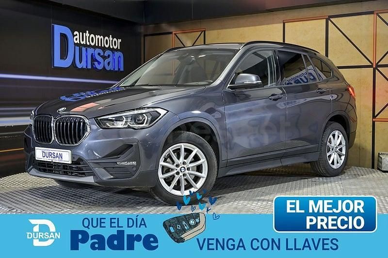 Usado BMW X1 Comfort Edition 150 CV (110 kW) 2022 Gris / plata SUV