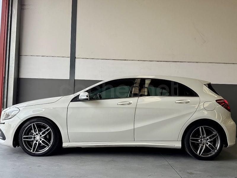 Usado Mercedes A200 136 CV (100 kW) 2017 Blanco Berlina