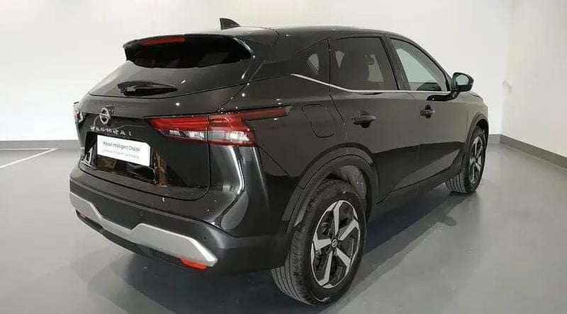 Usado Nissan Qashqai Style Edition 140 CV (102 kW) 2024 Midnight black (metalizado) SUV