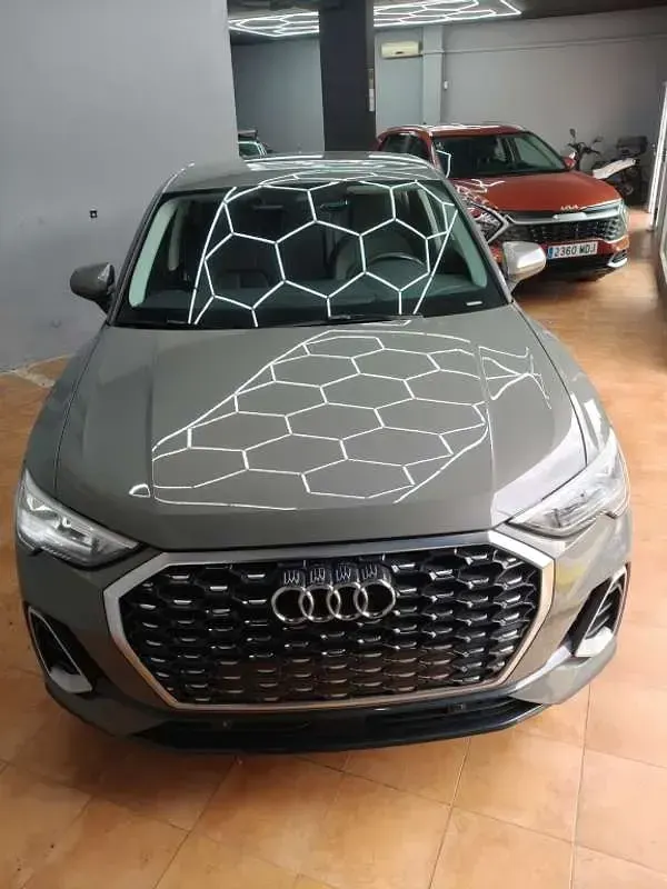Usado Audi Q3 Sportback Advanced 150 CV (110 kW) 2021 Gris SUV