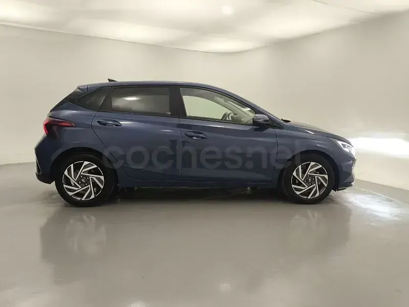 Usado Hyundai i20 79 CV (58 kW) 2025 Azul Utilitario