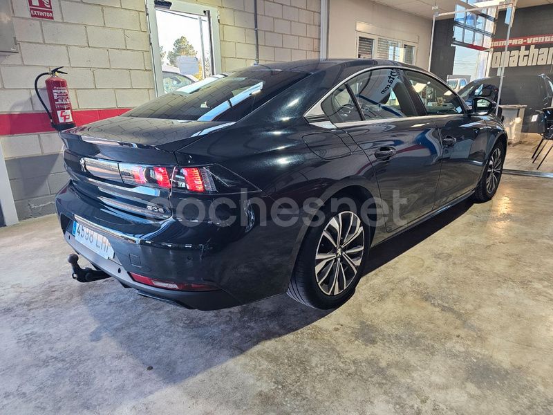 Usado Peugeot 508 Active 130 CV (95 kW) 2020 Azul Berlina