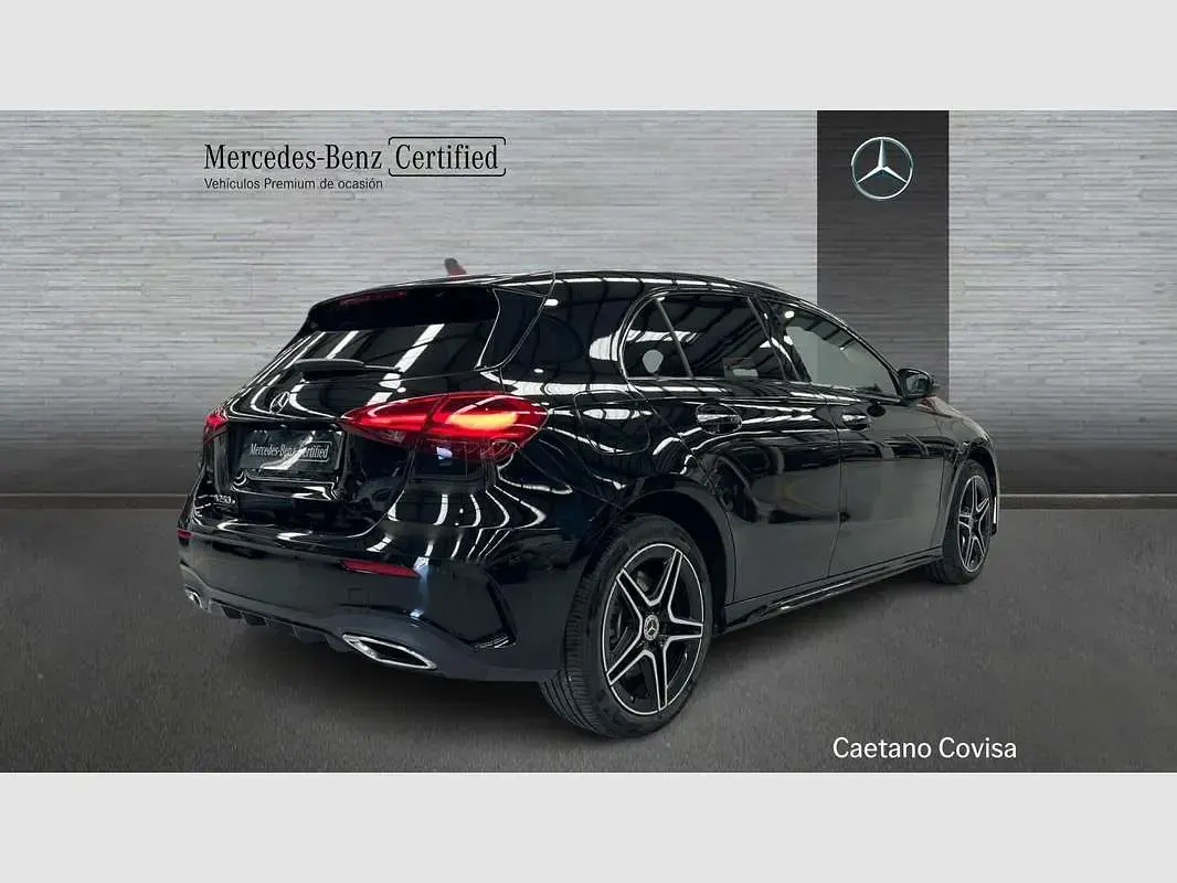 Usado Mercedes A250 218 CV (160 kW) 2025 Negro Berlina