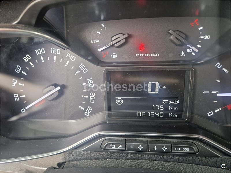 Usado Citroën C3 PureTech 110 CV (80 kW) 2018 Gris / plata Utilitario