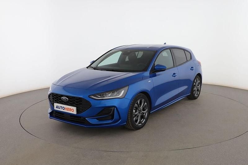 Azul Usado 2024 Ford Focus ST-Line Utilitario | 22.599 € (Precio justo) - Imagen 1/3