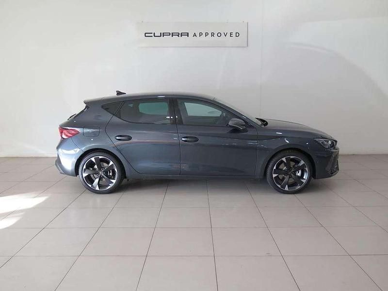 Usado Cupra Leon 204 CV (150 kW) 2025 Gris Utilitario