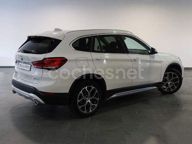 Usado BMW X1 Executive 150 CV (110 kW) 2021 Blanco SUV